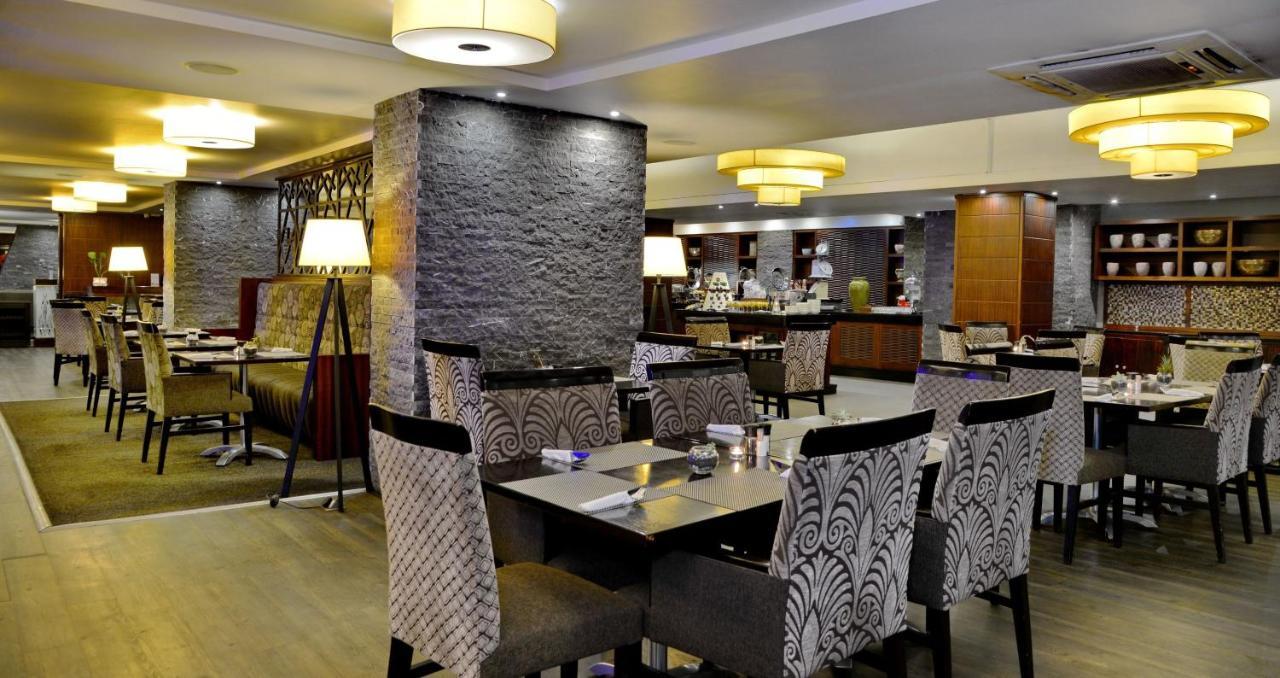 Anew Hotel Witbank Emalahleni Exterior photo